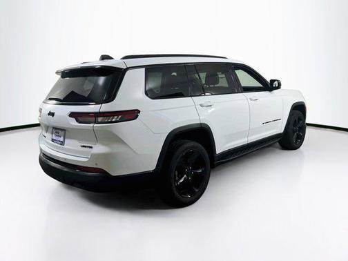Bright White Clearcoat 2023 Jeep Grand Cherokee L Limited