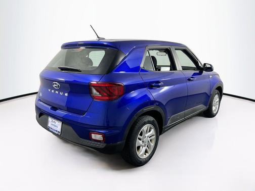 Intense Blue 2023 Hyundai VENUE SE