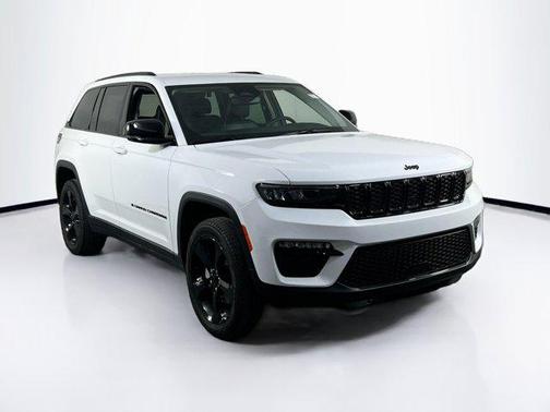 Bright White Clearcoat 2023 Jeep Grand Cherokee Limited