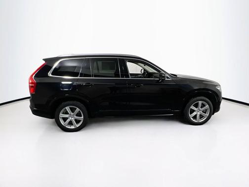 Onyx Black Metallic 2023 Volvo XC90 B5 Core