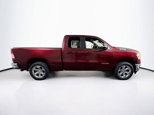 Delmonico Red Pearlcoat 2022 RAM 1500 Big Horn/Lone Star