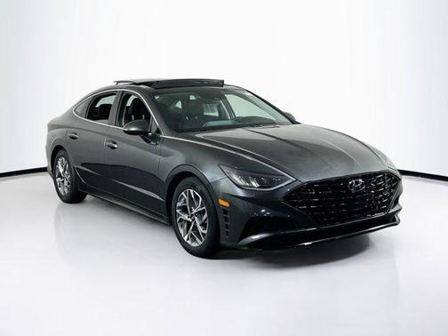 2022 Hyundai SONATA SEL