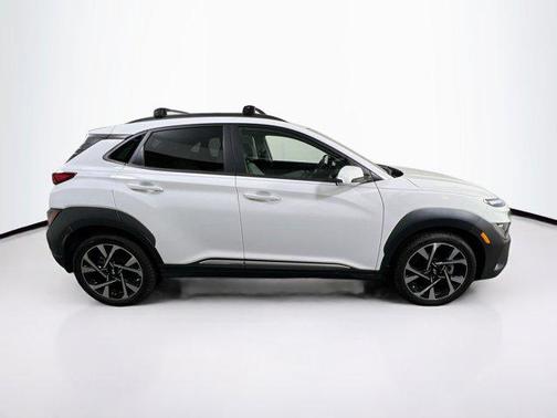 2022 Hyundai KONA Limited