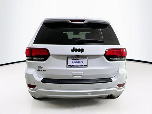 2021 Jeep Grand Cherokee Laredo