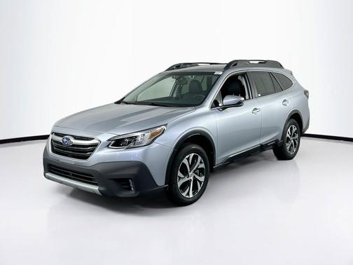Ice Silver Metallic 2022 Subaru Outback Limited