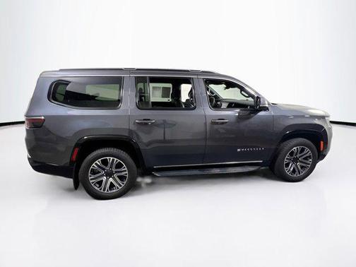 2022 Jeep Wagoneer Series III 4x4