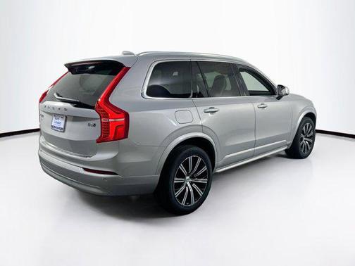 Silver Dawn Metallic 2023 Volvo XC90 B6 Core