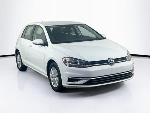2018 Volkswagen Golf TSI S