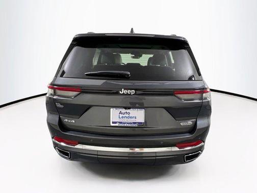 2022 Jeep Grand Cherokee Overland