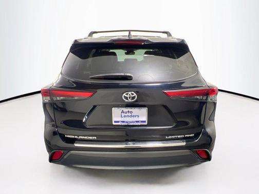 2022 Toyota Highlander Limited