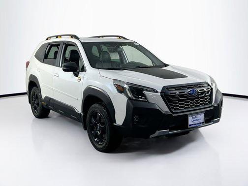 Crystal White Pearl 2022 Subaru Forester Wilderness