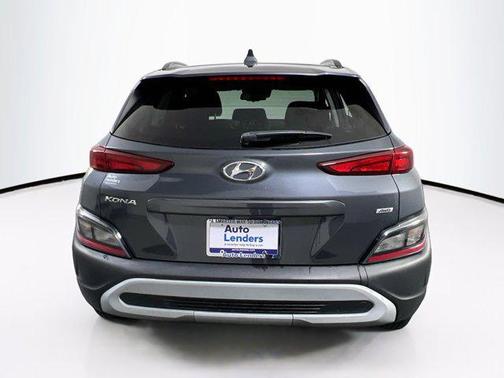 2022 Hyundai KONA SEL