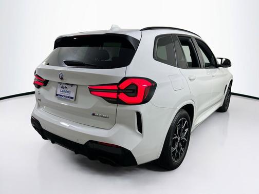 Alpine White 2023 BMW X3 M40i