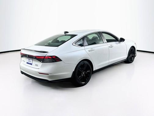 Platinum White Pearl 2023 Honda Accord Hybrid Sport