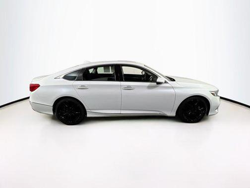 2022 Honda Accord Touring 2.0T