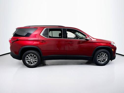 Radiant Red Tintcoat 2023 Chevrolet Traverse LT Cloth