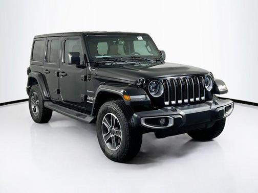 2023 Jeep Wrangler 4-Door Sahara 4x4