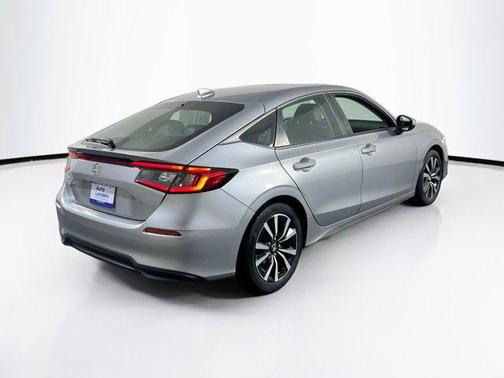 2023 Honda Civic EX-L