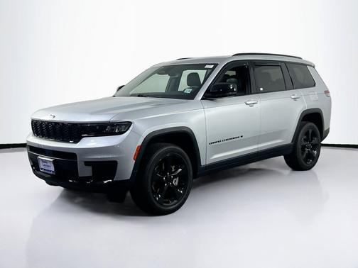 Silver Zynith 2023 Jeep Grand Cherokee L Altitude
