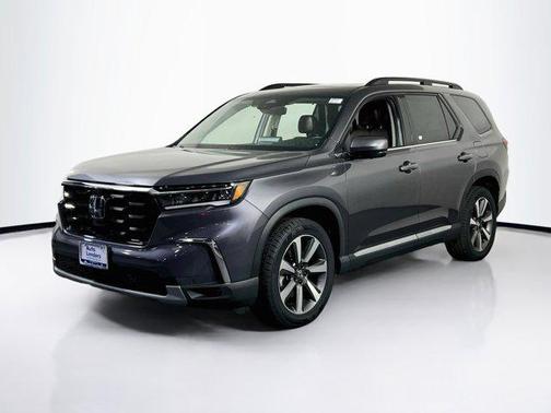 Modern Steel Metallic 2023 Honda Pilot AWD Elite