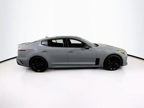 2022 Kia Stinger GT2