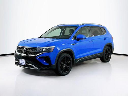 Dusk Blue Metallic 2022 Volkswagen Taos 1.5T SE