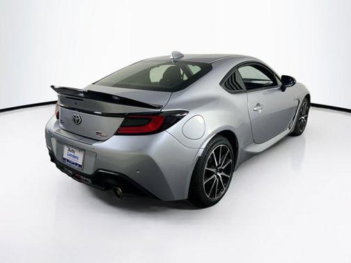 Steel 2025 Toyota GR86 Base