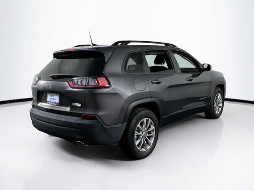 2022 Jeep Cherokee Latitude Lux