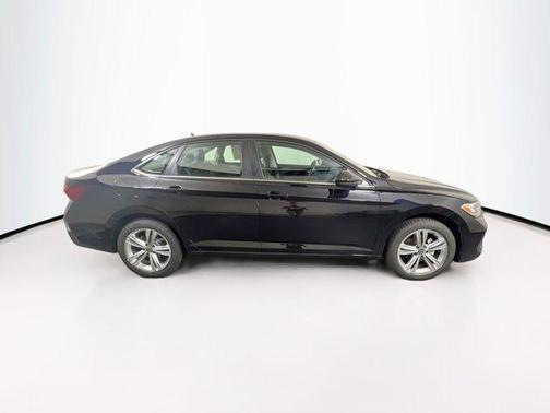 2022 Volkswagen Jetta 1.5T SE