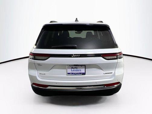 2023 Jeep Grand Cherokee Laredo
