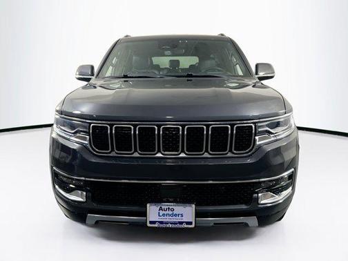 Baltic Gray Metallic Clearcoat 2022 Jeep Wagoneer Series III 4x4