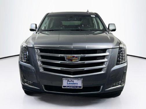 2018 Cadillac Escalade ESV Luxury