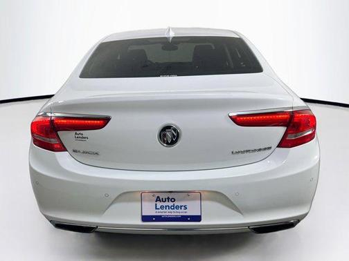 2017 Buick LaCrosse Essence