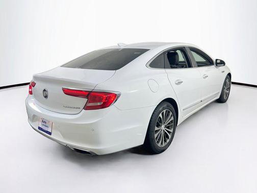 2017 Buick LaCrosse Essence