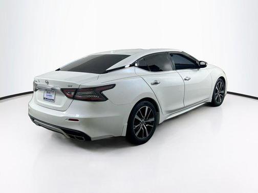 2023 Nissan Maxima SV Xtronic CVT