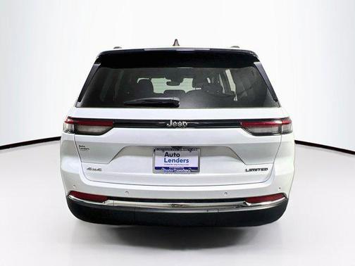 Bright White Clearcoat 2023 Jeep Grand Cherokee Limited