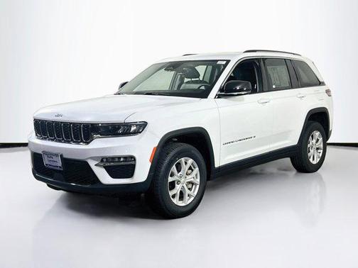 Bright White Clearcoat 2023 Jeep Grand Cherokee Limited
