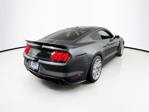 2018 Ford Shelby GT350 Base