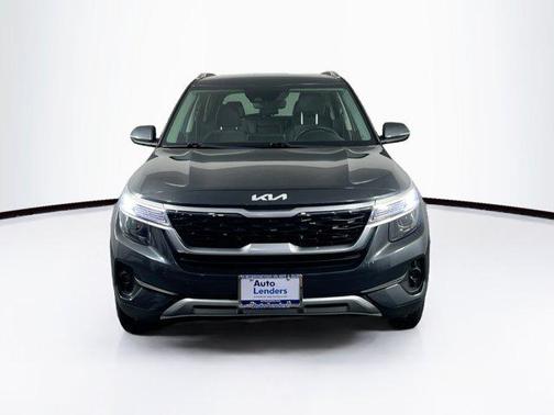 2022 Kia Seltos S