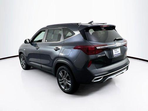 2022 Kia Seltos S