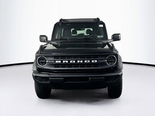 Shadow Black 2025 Ford Bronco Base