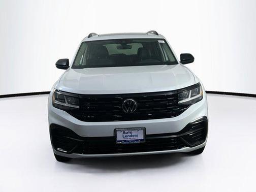 Opal White Pearl 2023 Volkswagen Atlas 3.6L SEL