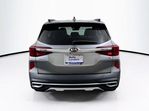 2021 Kia Seltos S