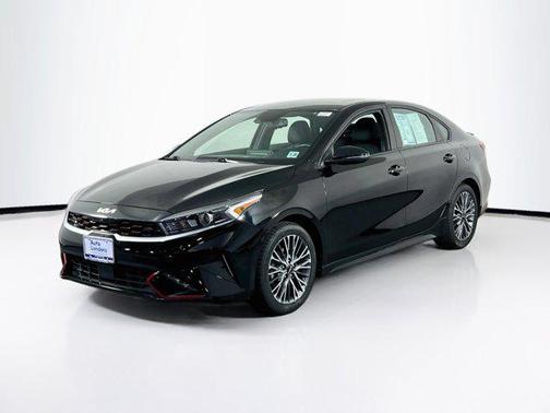 Aurora Black 2023 Kia Forte GT-Line