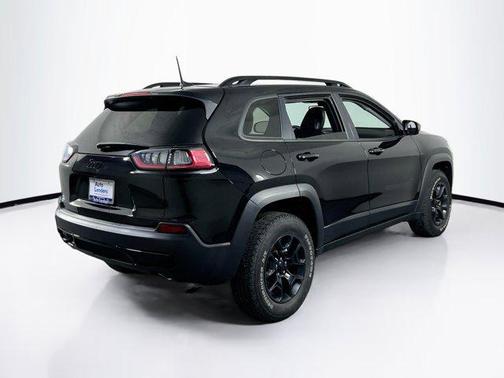 2022 Jeep Cherokee X 4x4