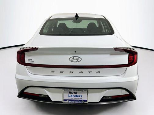 2023 Hyundai SONATA SE