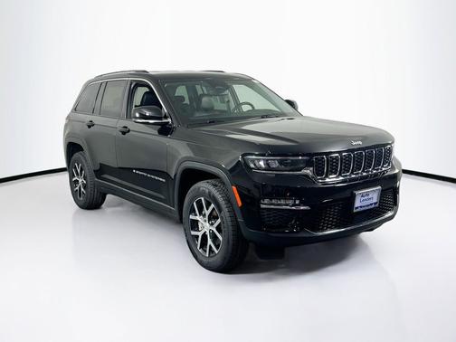 Diamond Black Crystal Pearlcoat 2023 Jeep Grand Cherokee Limited
