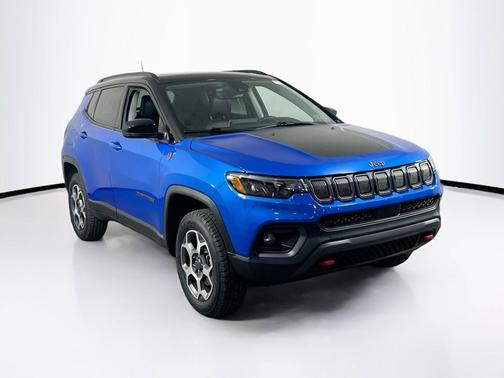 Laser Blue Pearlcoat 2022 Jeep Compass Trailhawk