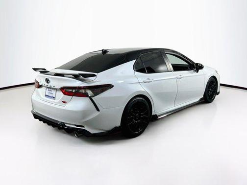 Wind Chill Pearl/Midnight Black Metallic 2022 Toyota Camry TRD