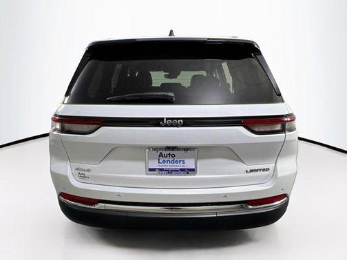 Bright White Clearcoat 2023 Jeep Grand Cherokee Limited